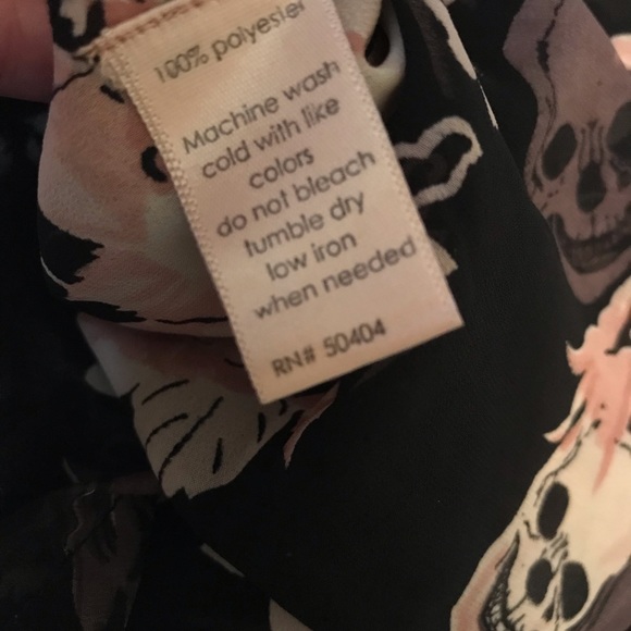 Sheer sleeveless top - Picture 4 of 5